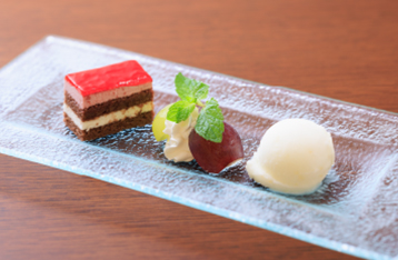 デザート 本日のドルチェ